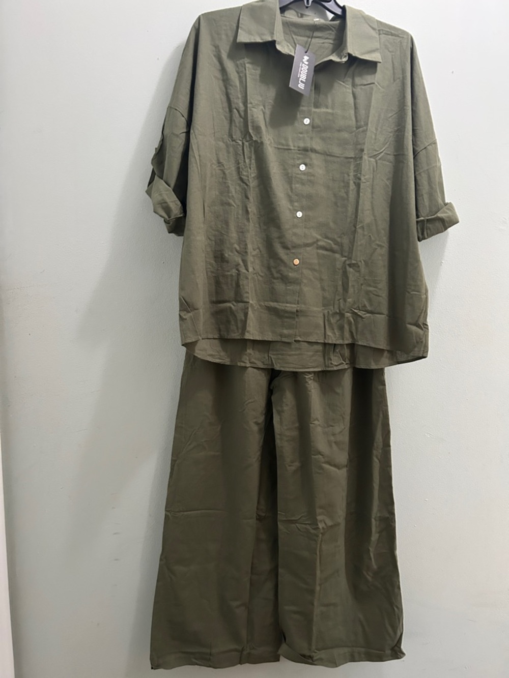 Doublju  2pcs Olive Green Wide-Leg Pants with matching top - Picture 3 of 6